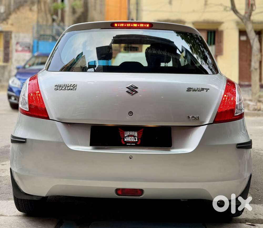 Maruti Suzuki Swift Vxi Optional, 2017, Petrol