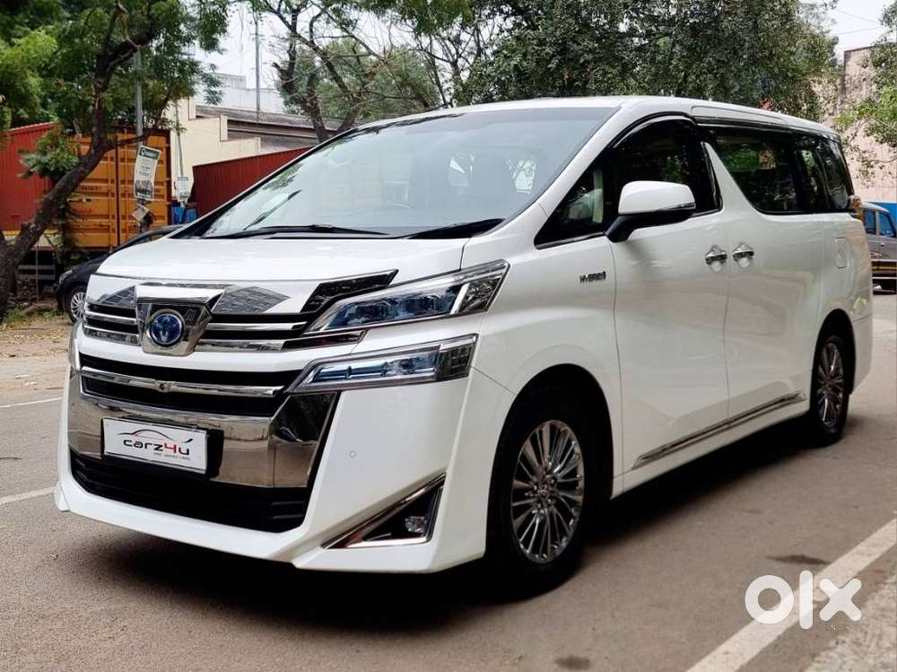Toyota Vellfire Vip – Executive Lounge, 2022, Petrol
