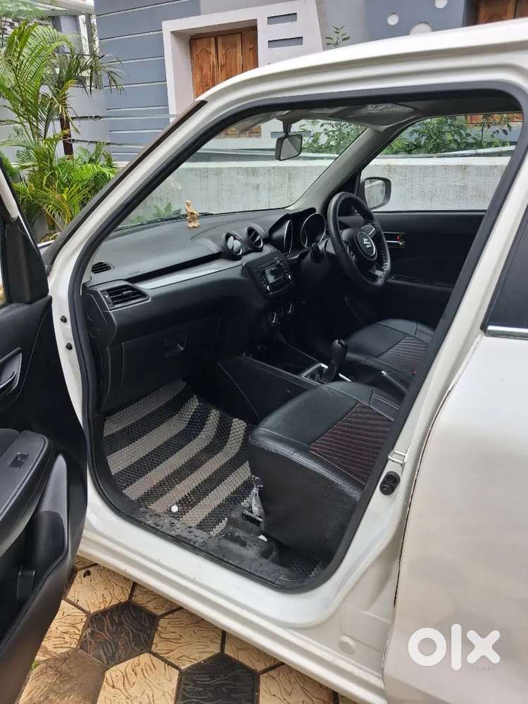 Maruti Swift Vxi 2018