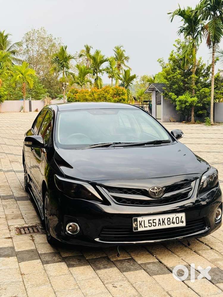 Altis. 2013.   Rs 450000