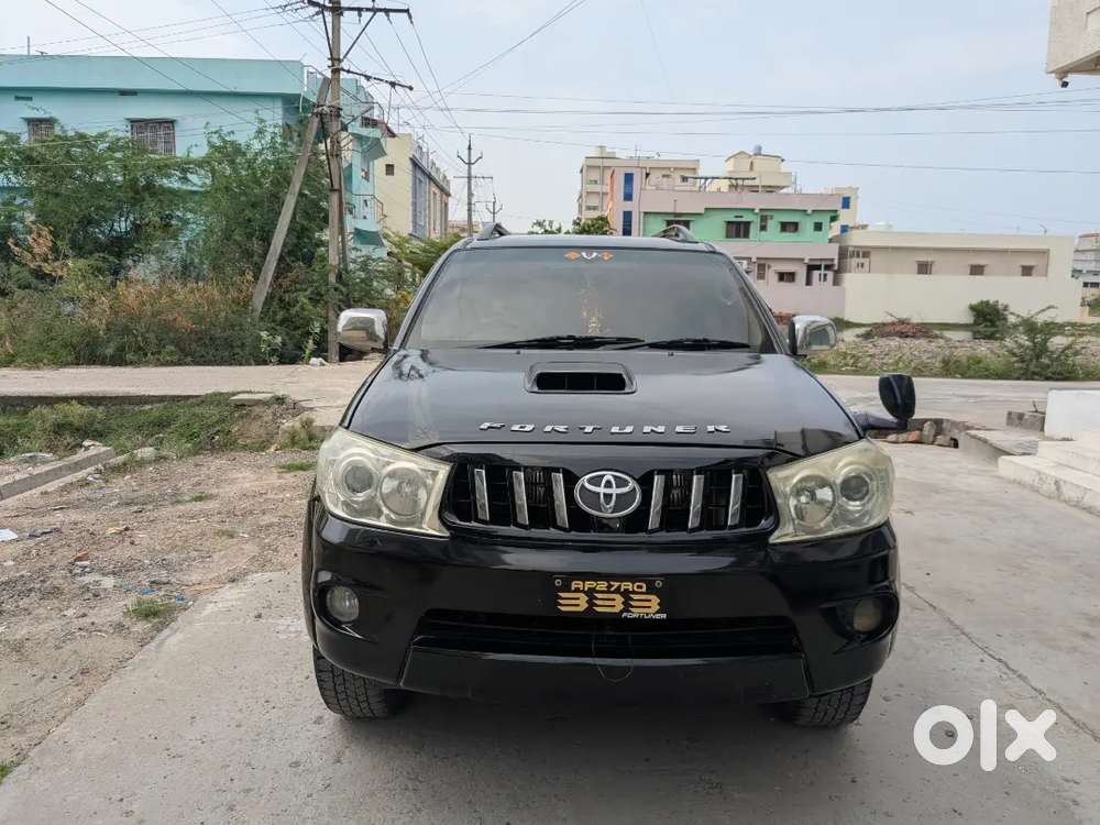 Toyota Fortuner 2011 Diesel Well Maintained