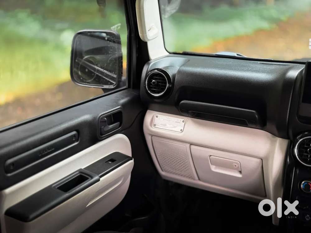 Mahindra Thar Roxx, 2025, Diesel
