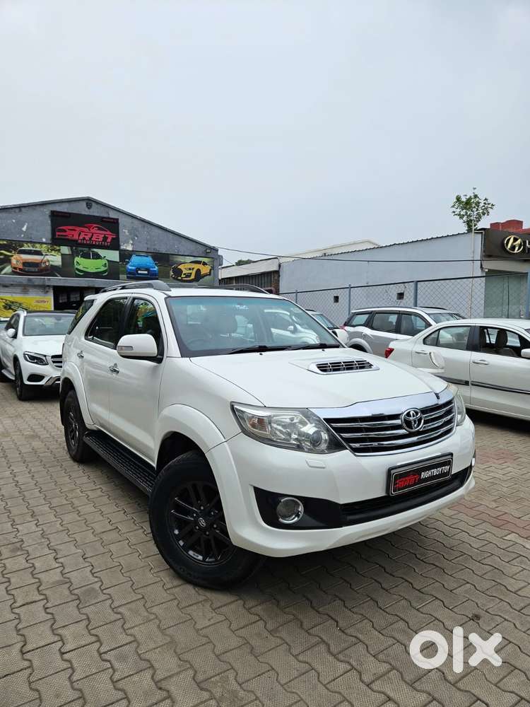 Toyota Fortuner 3.0 4x2 Automatic, 2014, Diesel