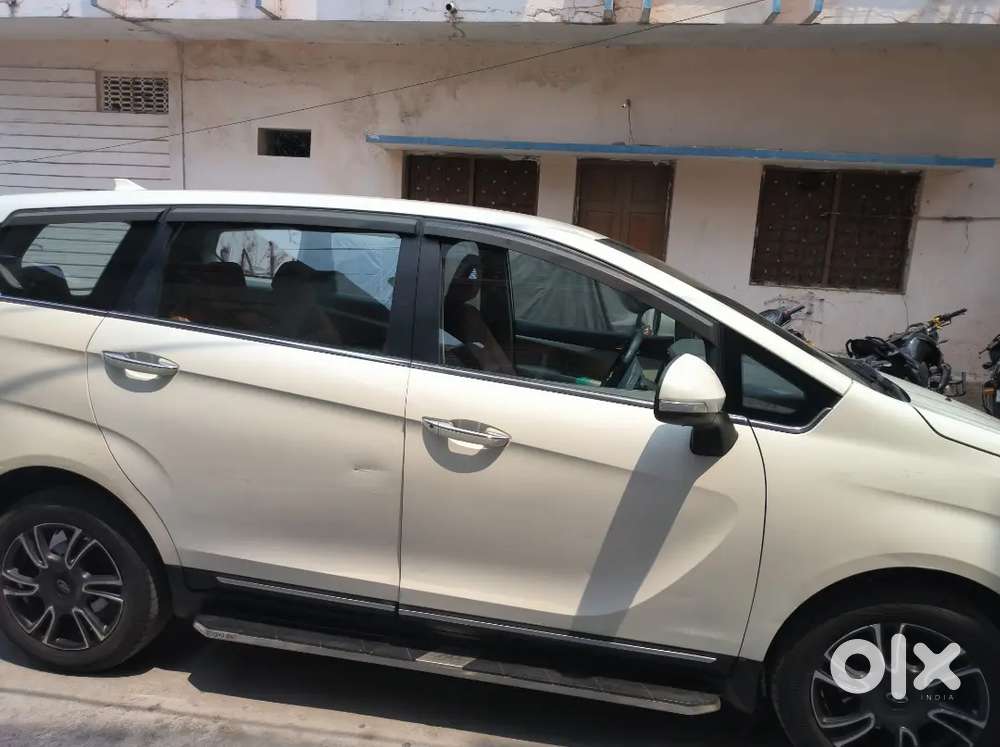 From The Beginning Totally Showroom Track. Well Maintained Car.