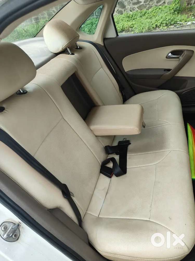 Skoda Rapid 1.6 Active 2012
