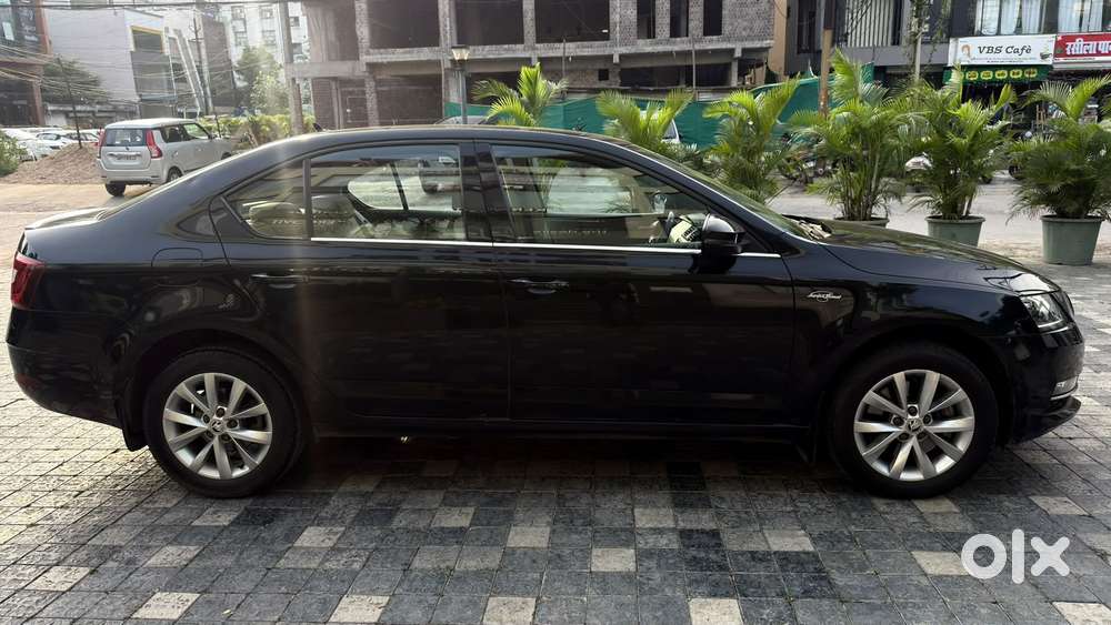 Skoda Octavia 1.8 Tsi At Style Plus, 2018, Petrol