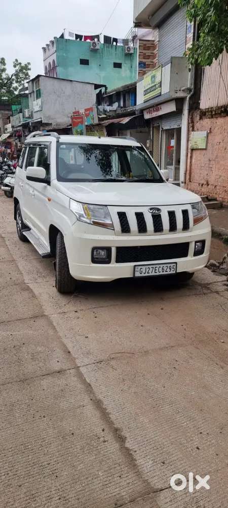 Mahindra Tuv 300 2018 Diesel Variant
