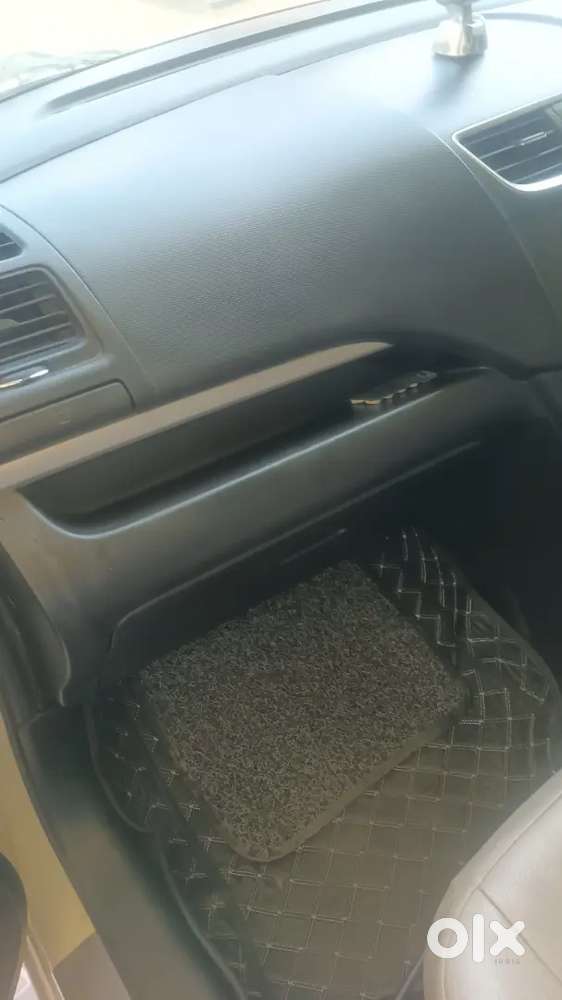 Maruti Suzuki Swift 2011 Diesel 130000 Km Driven