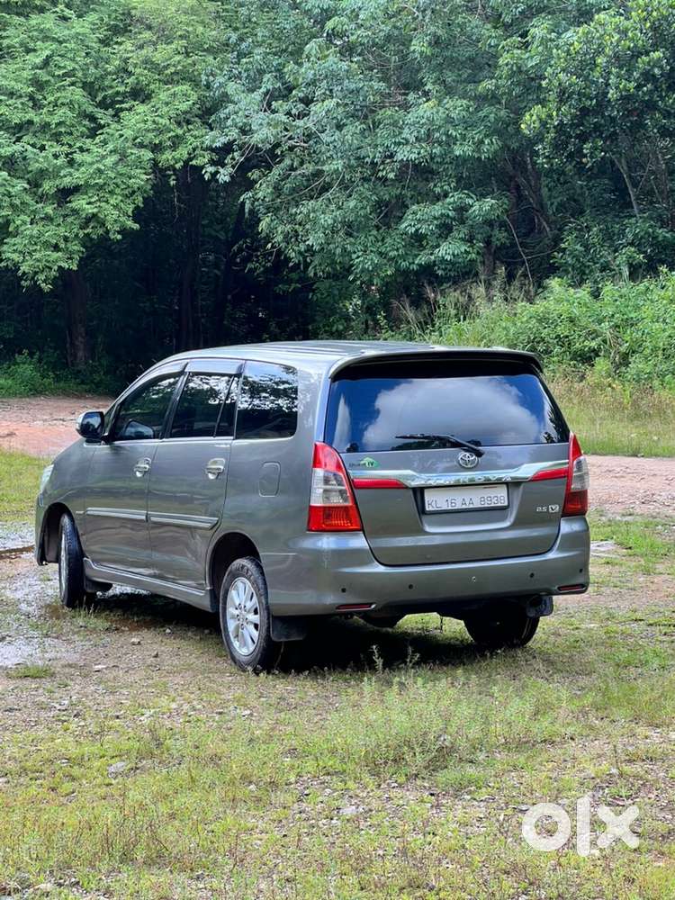 2013 Toyota Innova Diesel Manual 7 Seater