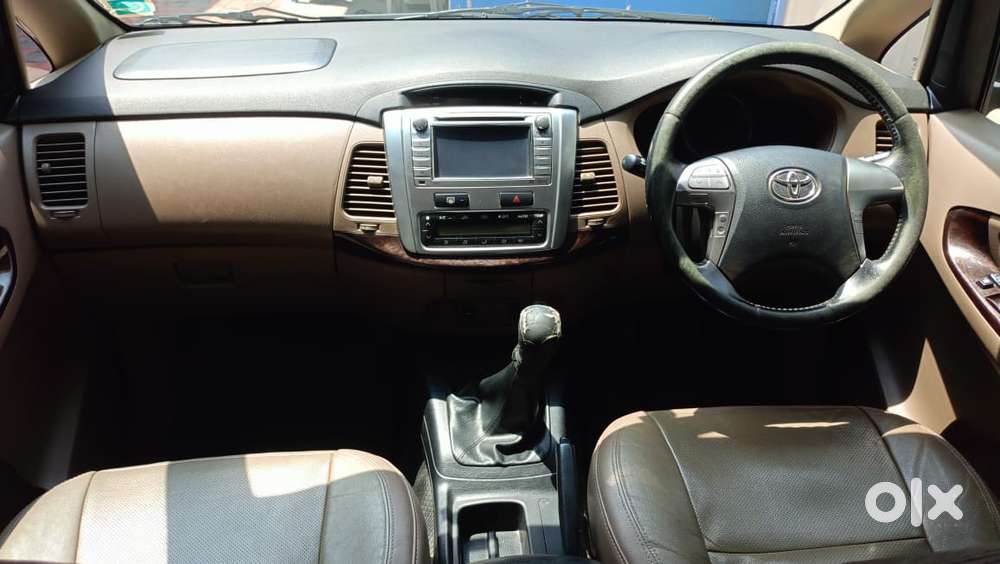 Toyota Innova 2.5 Vx 7 Str, 2015, Diesel