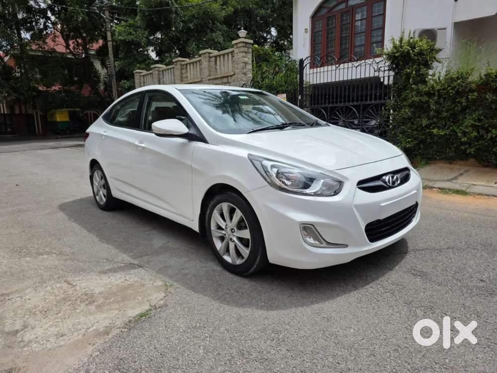 Hyundai Verna Fluidic 1.6 Vtvt, 2012, Petrol