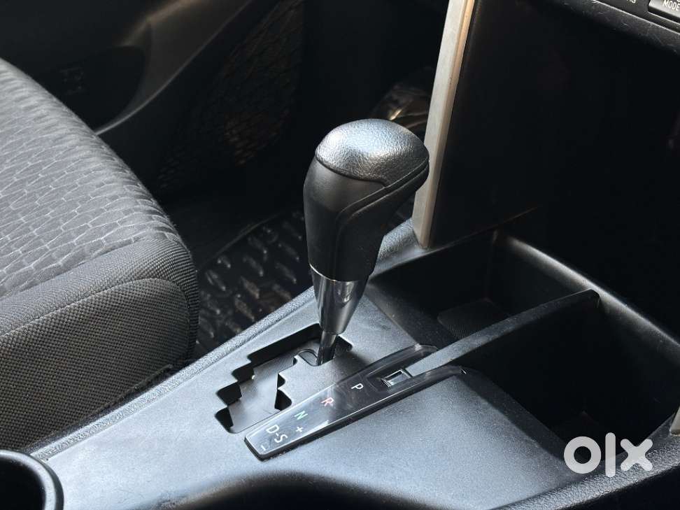 Toyota Innova Crysta 2.8 Gx At 8 Seater, 2018, Diesel