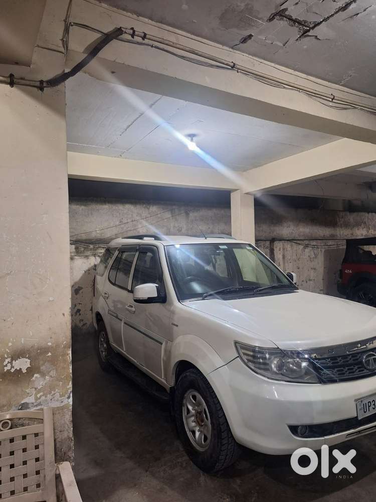 Tata Safari Storme 2017