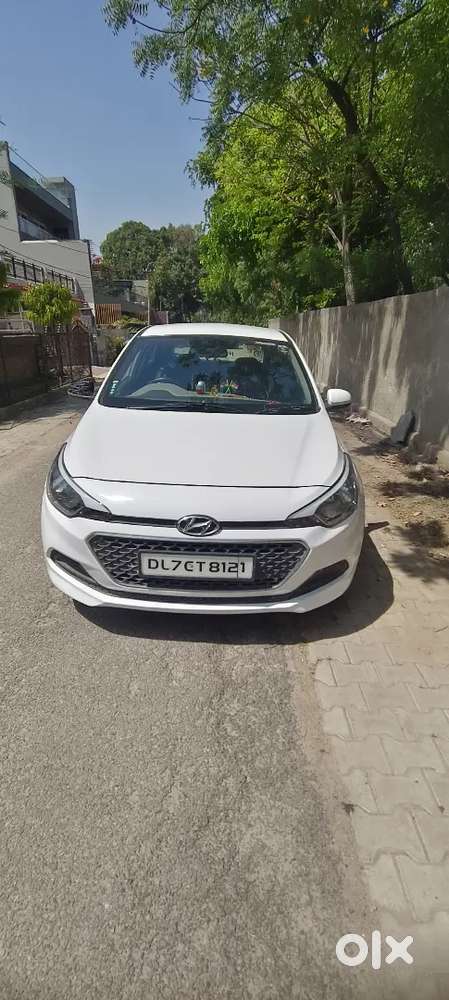 Hyundai I20 2015 Petrol 20000 Km Driven