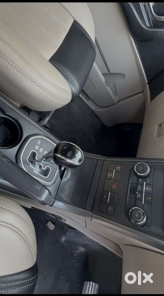 Mahindra Xuv500 2.2 W10 Sportz Edition At, 2016, Diesel