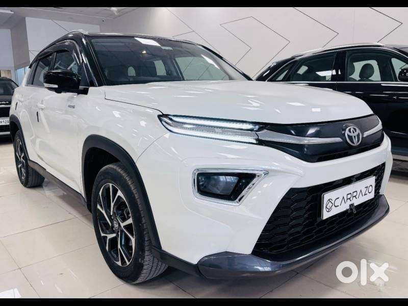 Toyota Urban Cruiser Hyryder V Hybrid Aero Edition, 2023, Petrol