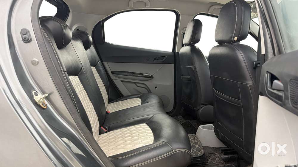 Tata Tiago Xe, 2021, Petrol