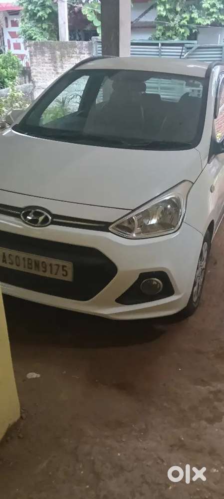 Hyundai Grand I10 2015 Petrol ,manual,1st Owner, 1st Party Insurance
