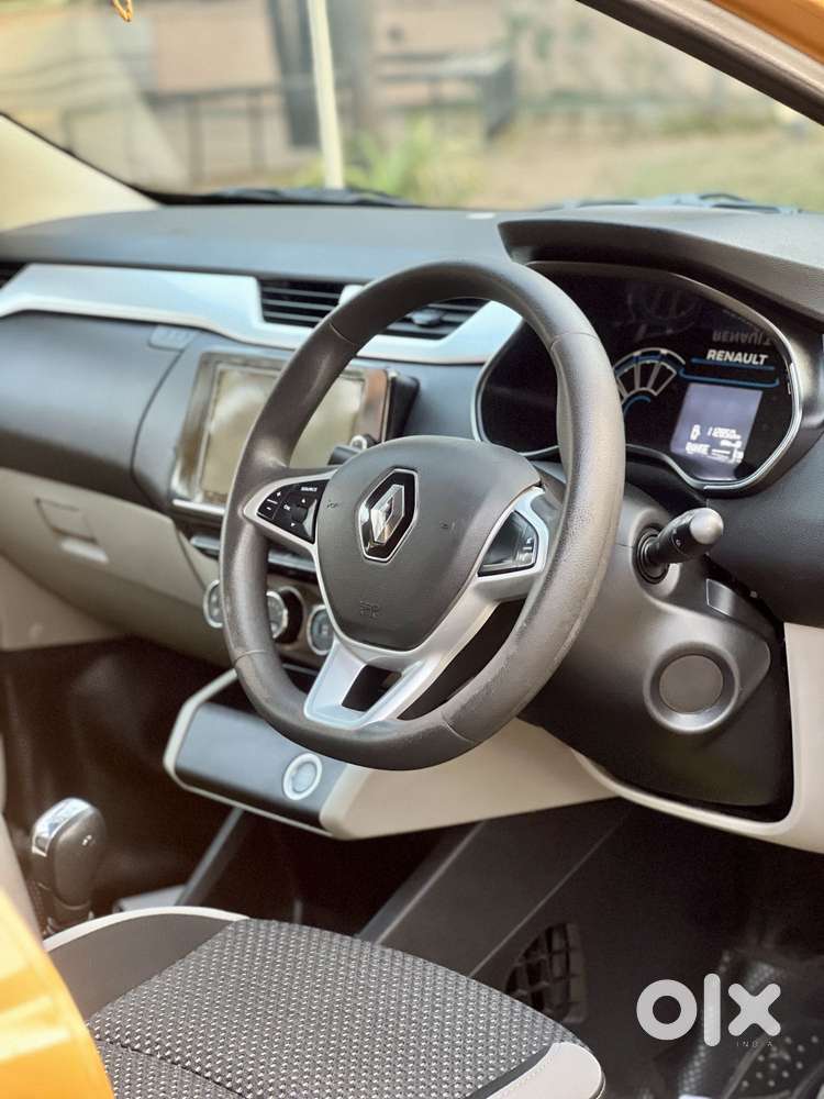 Renault Triber Rxz Easy-r Amt, 2021, Petrol