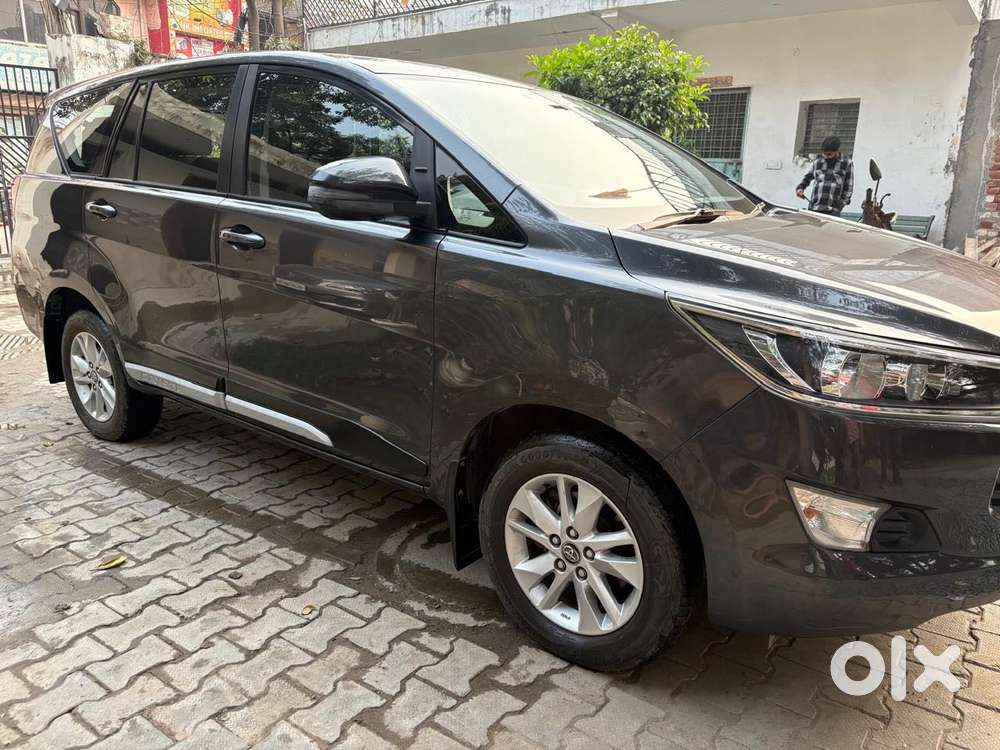 Toyota Innova Crysta 2.4 G Mt, 2018, Diesel