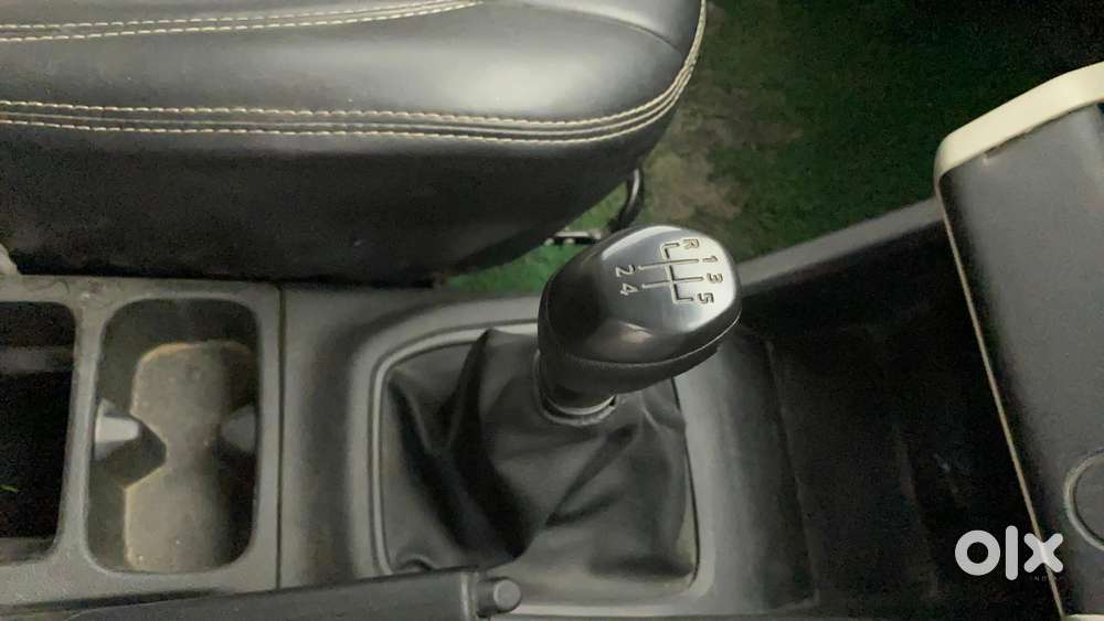 Renault Triber Rxl, 2022, Petrol