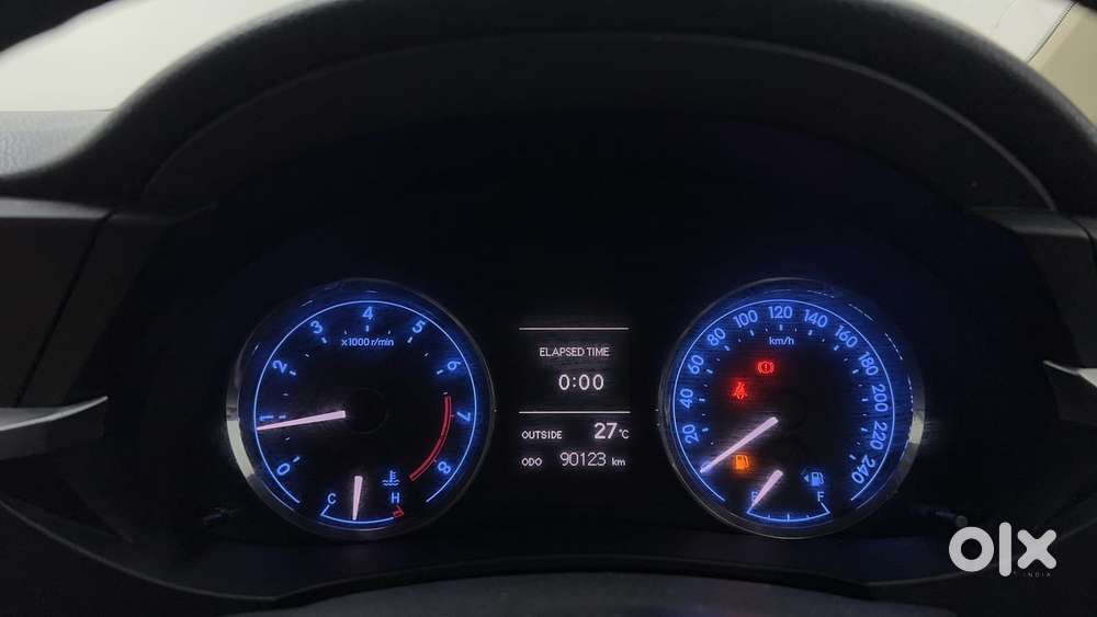 Toyota Corolla Altis 1.8 G, 2014, Petrol