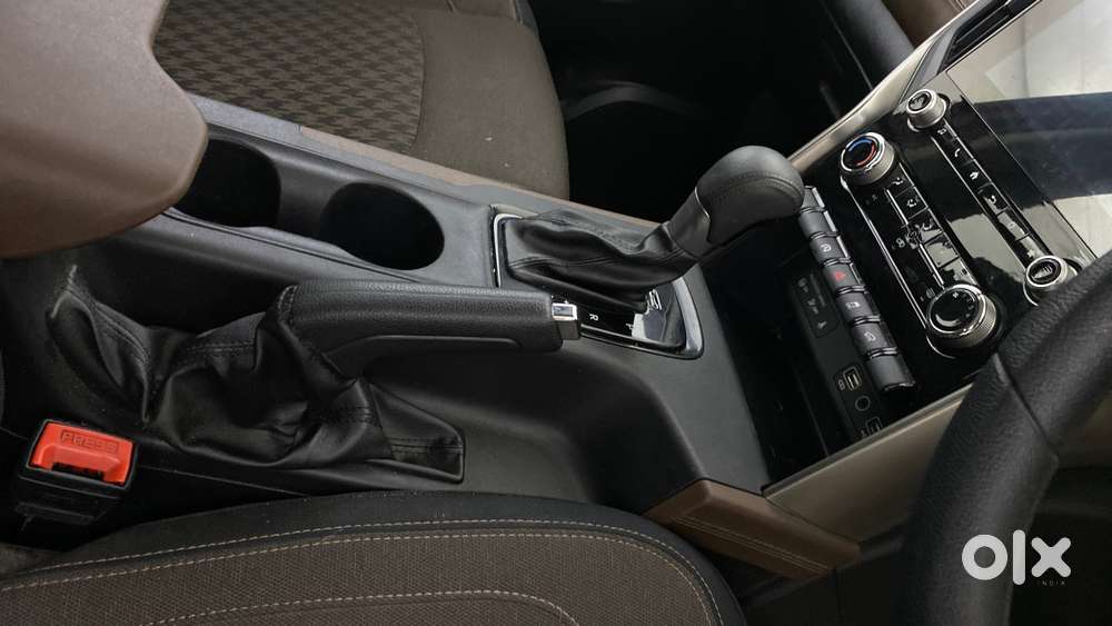 Mahindra Scorpio-n 2.0 Z4 Petrol At 7 Str, 2023, Petrol