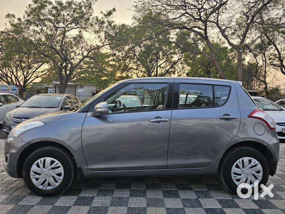 Maruti Suzuki Swift Vxi + Manual, 2016, Petrol