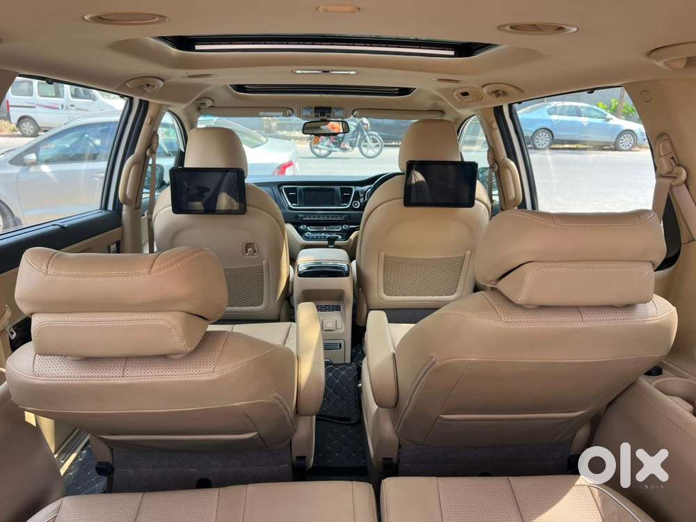 Kia Carnival Limousine Plus 7 Str, 2022, Diesel