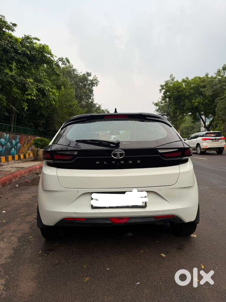 Tata Altroz 2023 Year