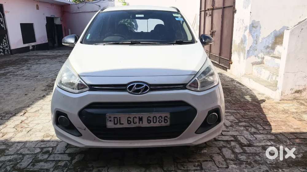 Grand I10 Sportz Petrol. December 2013 Model