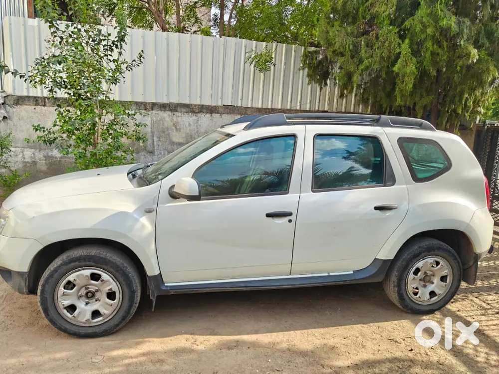 Renault Duster 2015 Diesel 260000 Km Driven