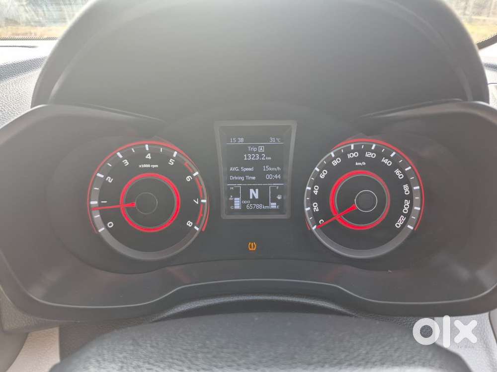 Mahindra Xuv300 W8 Option, 2022, Petrol