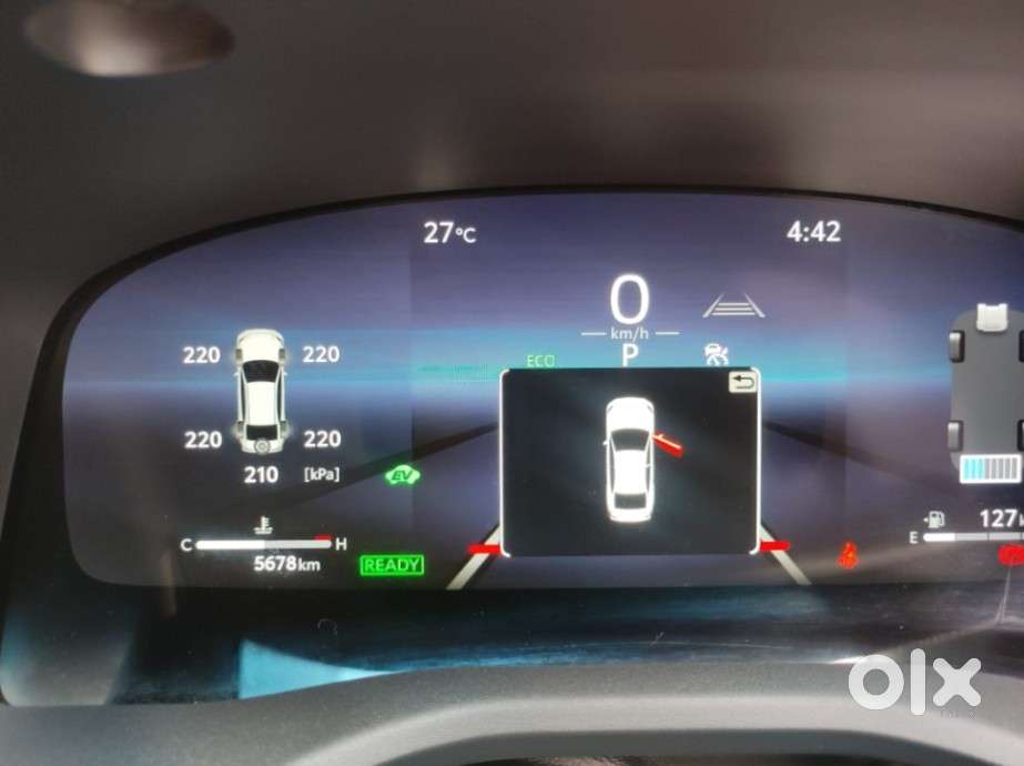Toyota Camry Hybrid, 2025