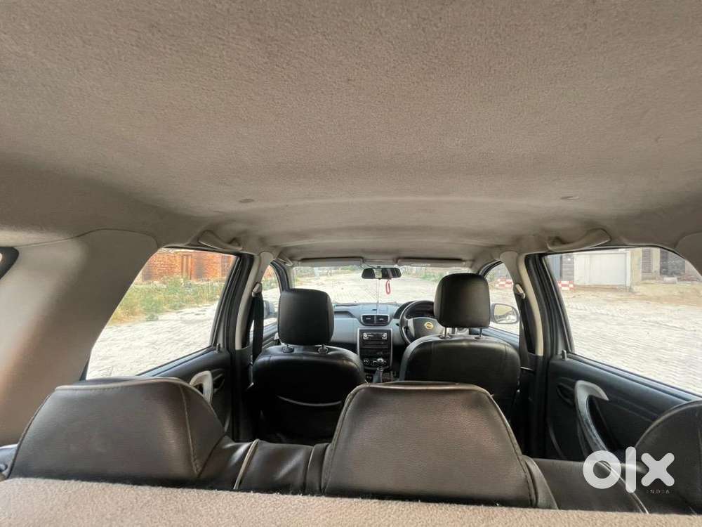 Nissan Terrano 2015