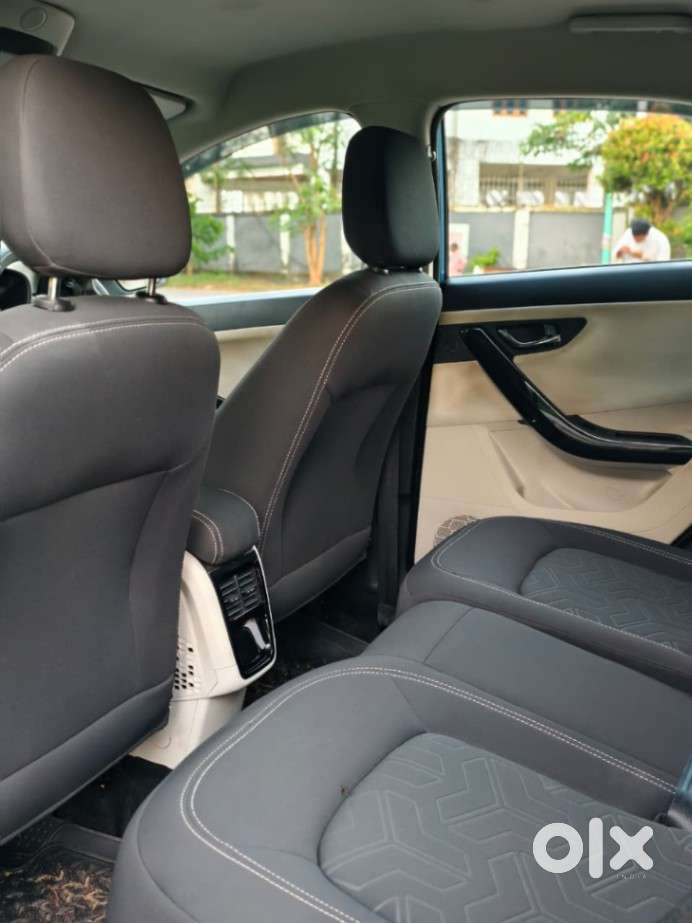 Tata Nexon 1.2 Revotron Xz Plus, 2021, Petrol