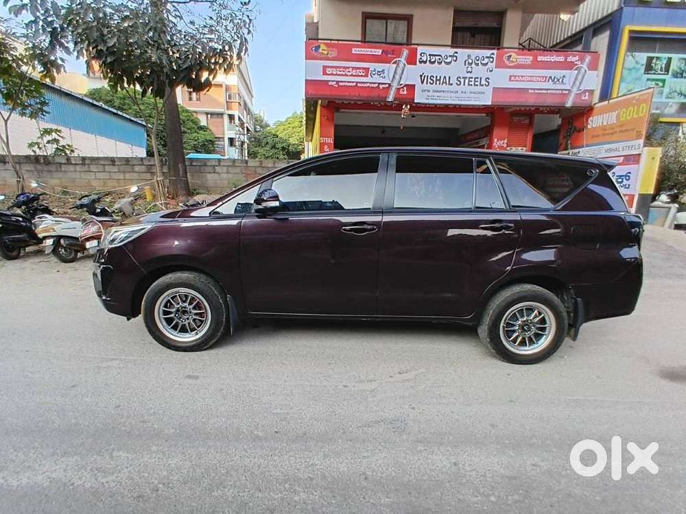 Toyota Innova Crysta 2.4 Vx Mt 8s, 2016, Diesel