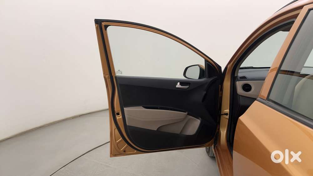 Hyundai Grand I10 1.2 Kappa Vtvt Asta (o) At, 2016, Petrol