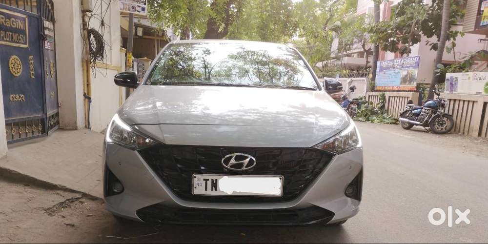 Hyundai Verna 2023 Petrol 21500 Km Driven