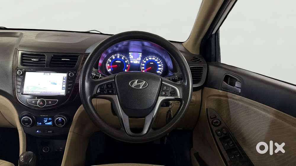 Hyundai Verna 1.6 Vtvt Sx, 2016, Petrol