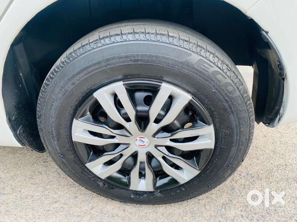 Maruti Suzuki Swift Amt Vxi, 2021, Petrol