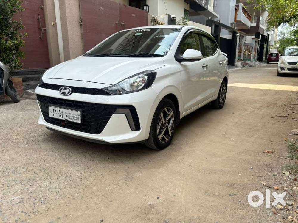 Hyundai Aura 1.2 Sx Cng, 2023, Cng & Hybrids
