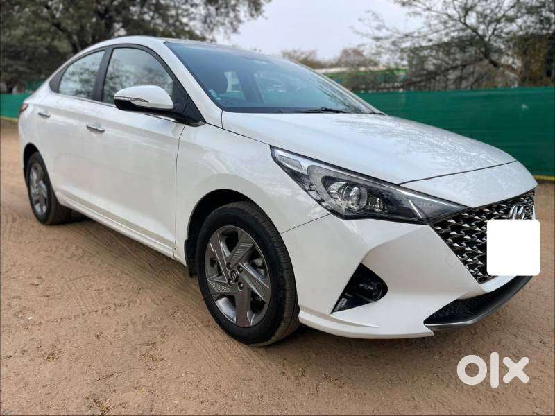 Hyundai Verna Sx 1.5 Petrol Ivt, 2022, Petrol