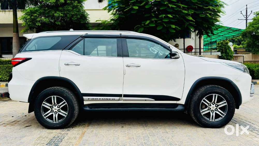Toyota Fortuner 3.0 4x2 Automatic, 2023, Diesel