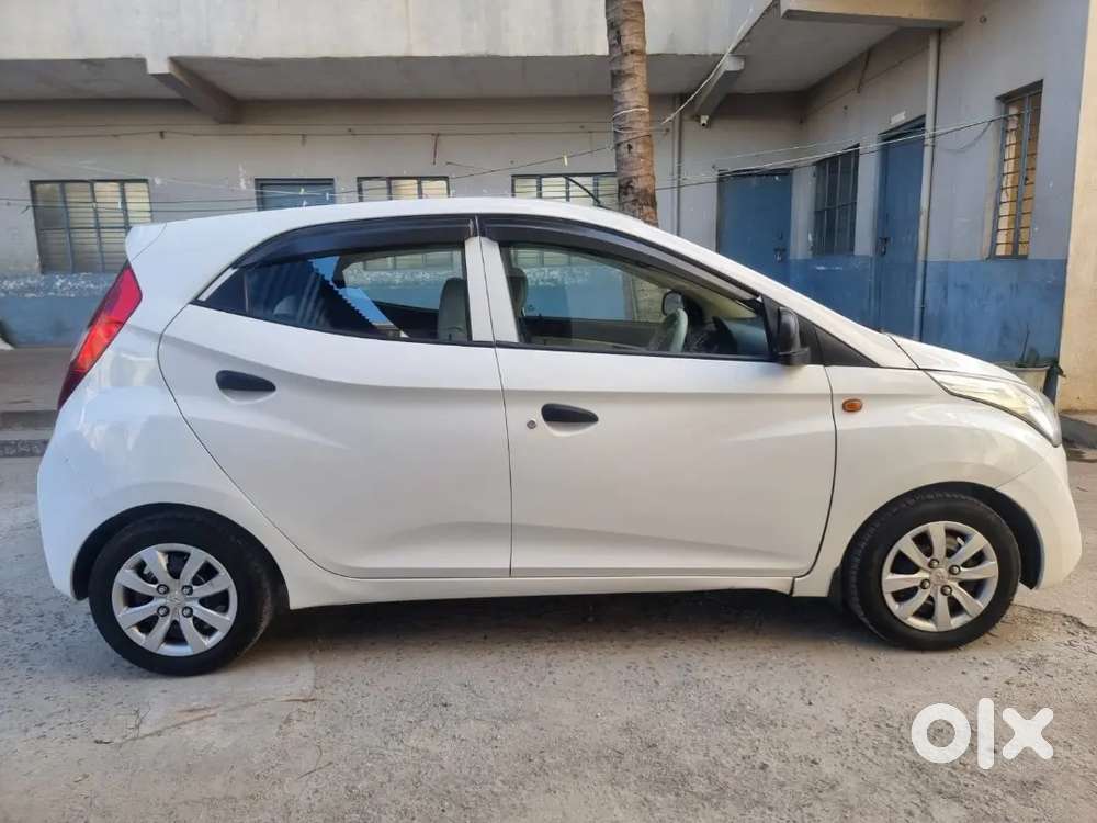 Hyundai Eon Sportz 2016 Petrol Manual
