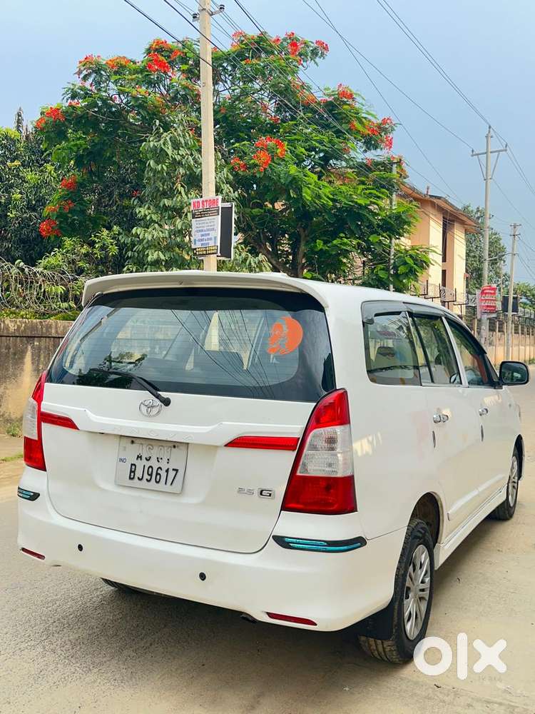 Toyota Innova 2.5 G (diesel) 8 Seater, 2014, Diesel