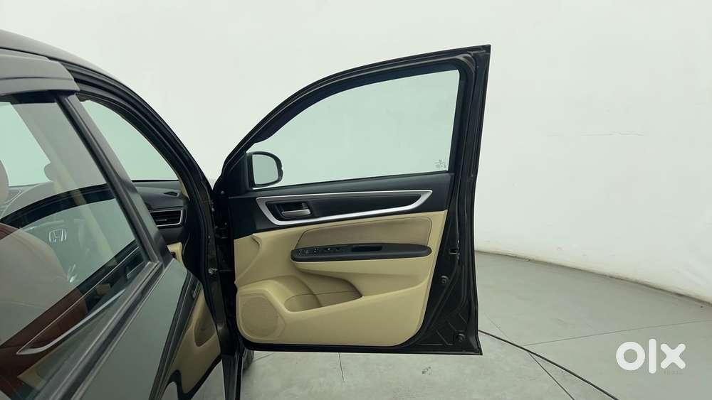 Honda Amaze Vx 1.2 Petrol Mt, 2023, Petrol
