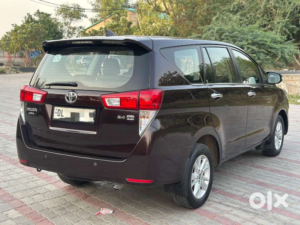 Toyota Innova Crysta 2.4 Vx Mt 8s, 2017, Diesel