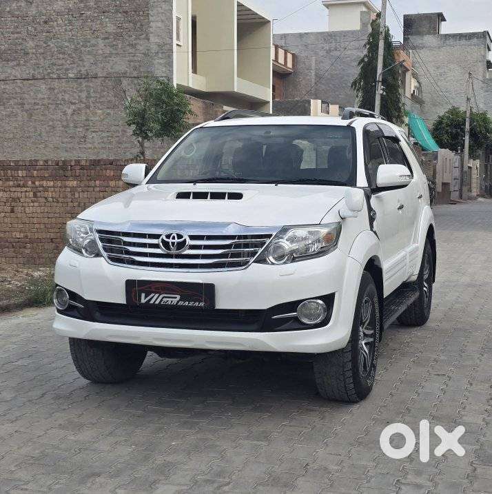 Toyota Fortuner 3.0 4x2 Automatic, 2016, Diesel