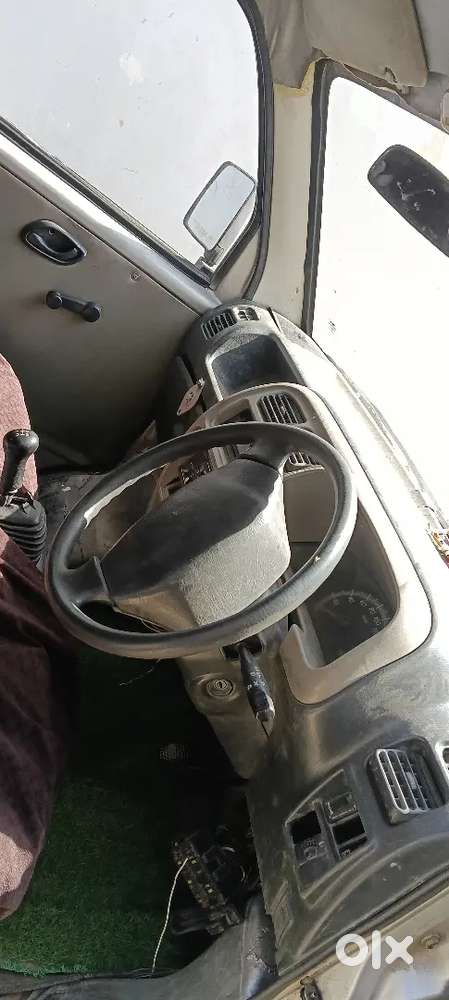 Gaadi Me Koi Kami Nahi Hai